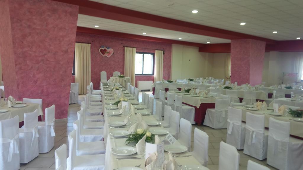 Del Riccio Hotel Martirano ภายนอก รูปภาพ