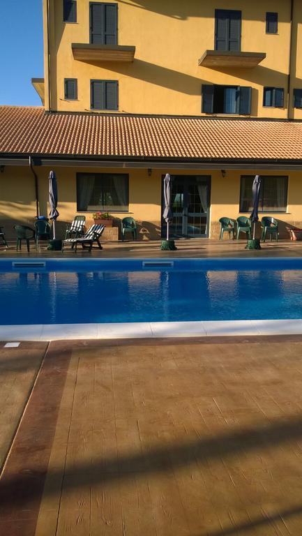 Del Riccio Hotel Martirano ภายนอก รูปภาพ